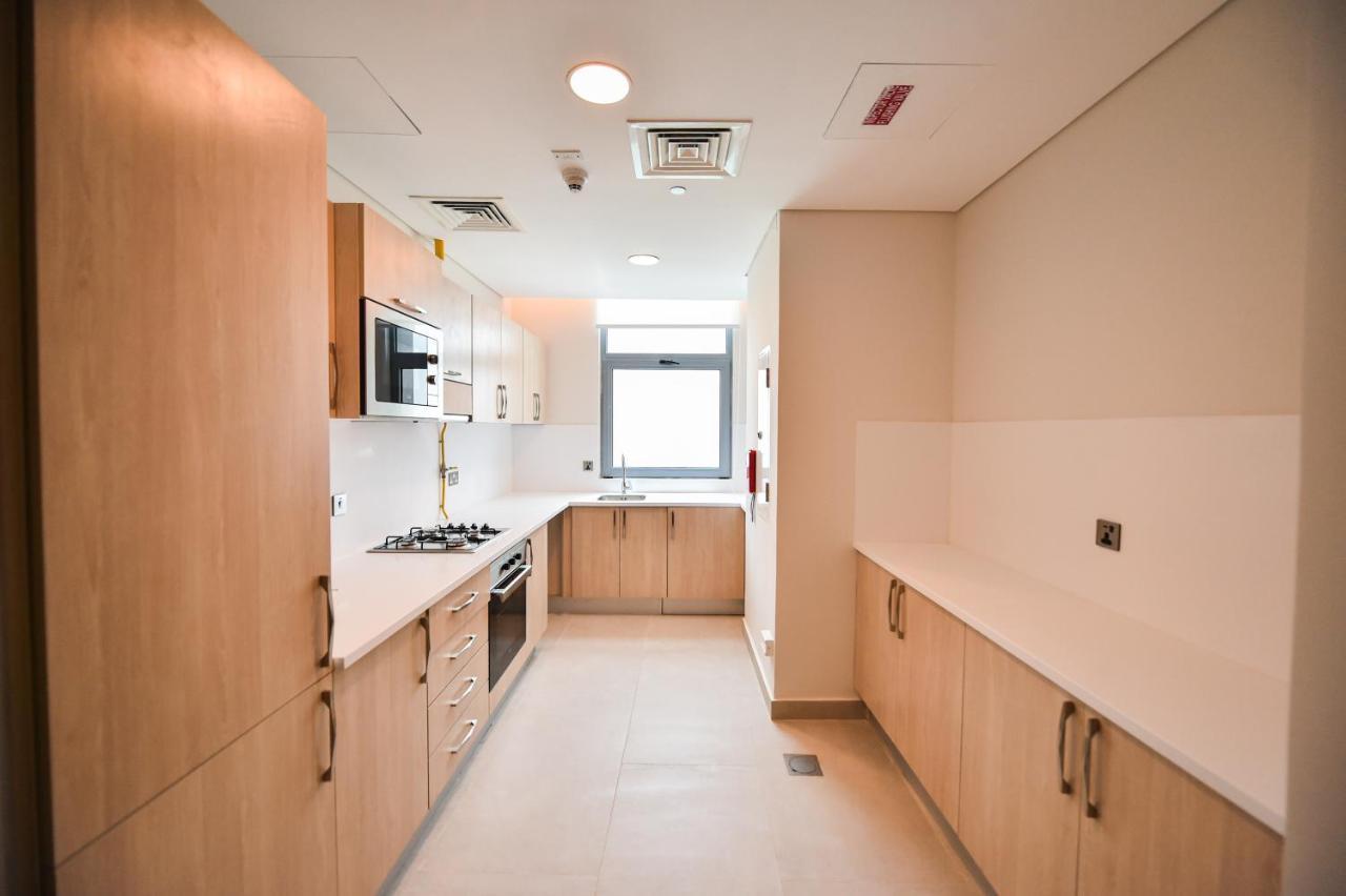 Lusail Waterfront Hotel Apartment מראה חיצוני תמונה A typical kitchen in a student flat