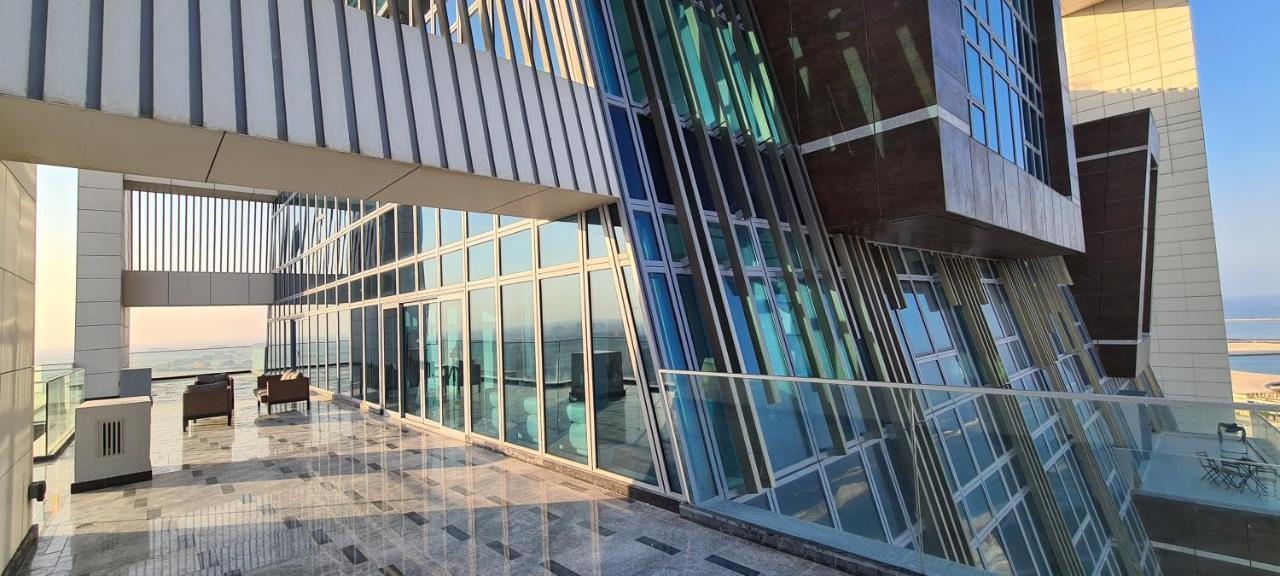 Lusail Waterfront Hotel Apartment מראה חיצוני תמונה The 360° Sky Lounge