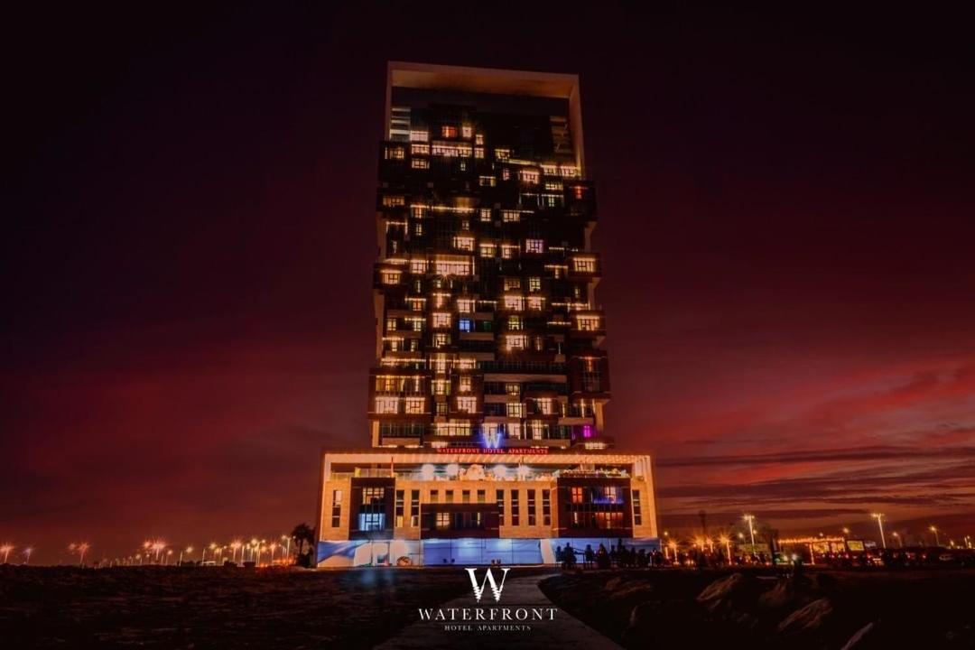 Lusail Waterfront Hotel Apartment מראה חיצוני תמונה Waterfront Marina