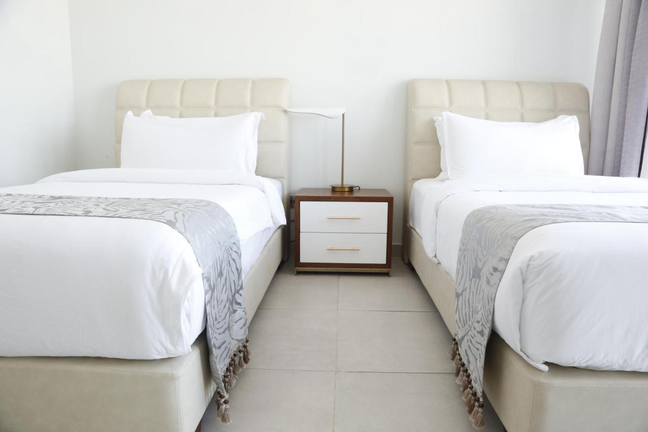 Lusail Waterfront Hotel Apartment מראה חיצוני תמונה Two beds